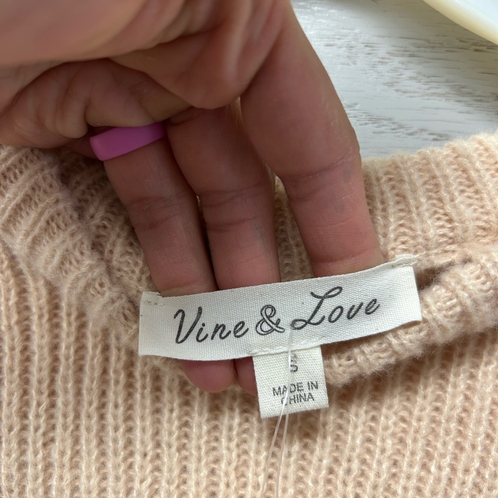 Vine & Love Beige to Lavender Ombre Drip Crewneck Sweater - Picture 4 of 9